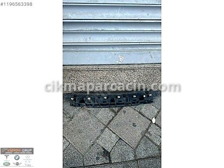 BMW 3 Serisi Tampon Braketi çıkma parça