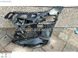 BMW 3 SERİSİ G20 ÖN TAMPON BRAKETİ SOL 8085473 51118085473