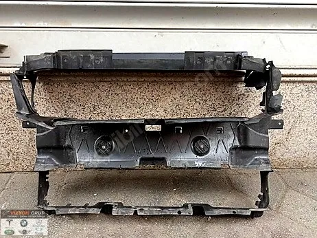 BMW 3 Serisi Radyatör çıkma parça - VİZYON GRUP ORJİNAL ÇIKMA YEDEK PARÇA İstanbul