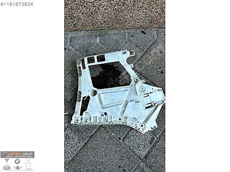 BMW 3 Serisi Tampon Braketi çıkma parça