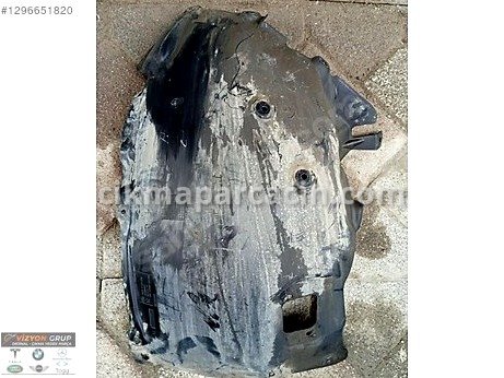BMW 3 Serisi Davlumbaz çıkma parça
