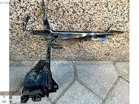 BMW 3 Serisi Tabla çıkma parça