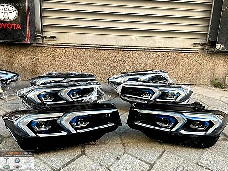 BMW 3 Serisi Sağ Ön Far çıkma parça