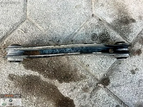 BMW 3 Serisi Salıncak çıkma parça - VİZYON GRUP ORJİNAL ÇIKMA YEDEK PARÇA İstanbul