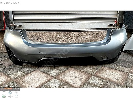 BMW 3 Serisi Arka Tampon çıkma parça