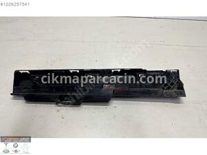BMW 3 Serisi F30 F31 M3 F80 Sağ Arka Marşpiyel Braketi 7256920