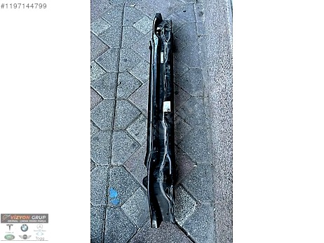 BMW 4 Serisi Tampon Demiri çıkma parça