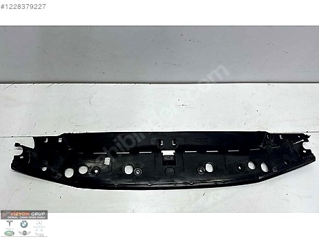 BMW 4 Serisi Panel Üst Plastiği çıkma parça