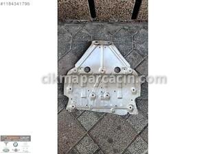BMW 4 SERİSİ G22 MOTOR ALT MUHAFAZA ORJ ÇIKMA 6882324-03