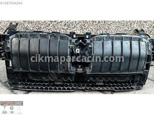 BMW 4 SERİSİ G22 PANJUR İÇ MASKESİ ORJİNAL 5A1E914-02