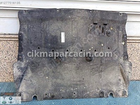 BMW 4 Serisi Alt Muhafaza çıkma parça