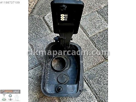 BMW 4 Serisi Depo Kapağı çıkma parça