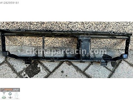 BMW 4 Serisi Hava Giriş Kanalı çıkma parça