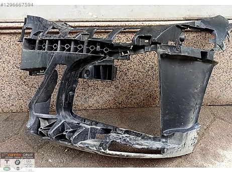 BMW 4 Serisi Tampon Braketi çıkma parça