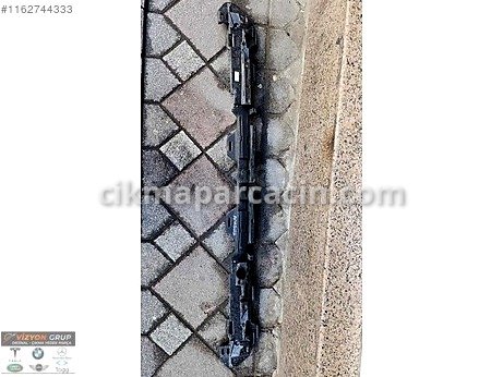 BMW 4 Serisi Tampon Demiri çıkma parça