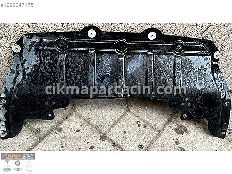 BMW 5 Serisi Alt Muhafaza çıkma parça
