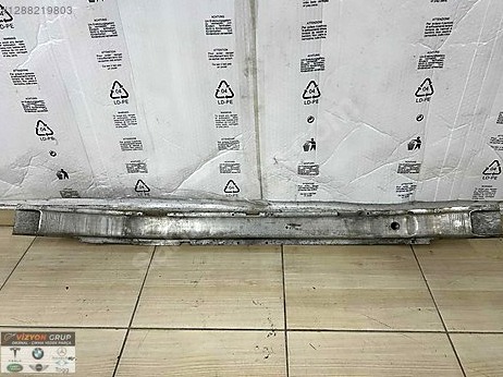 BMW 5 Serisi Tampon Demiri çıkma parça