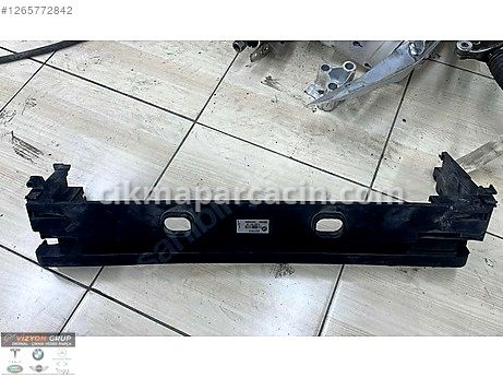 BMW 5 Serisi Radyatör çıkma parça