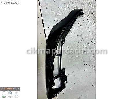 BMW 1 Serisi Bakalit çıkma parça