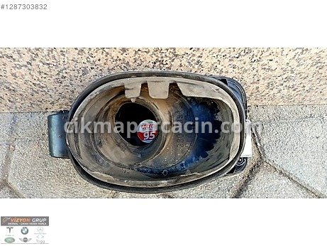 BMW 5 Serisi Depo Kapağı çıkma parça