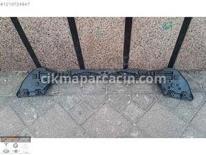 BMW 5 SERİSİ G30 LCI MPSORT ARKA TAMPON BRAKETİ ORJ 9498616