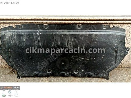 BMW 5 Serisi Alt Muhafaza çıkma parça