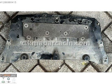 BMW 5 Serisi Alt Muhafaza çıkma parça