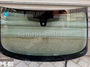 BMW 5 SERİSİ G30 ÖN CAM ORJINAL ÇIKMA