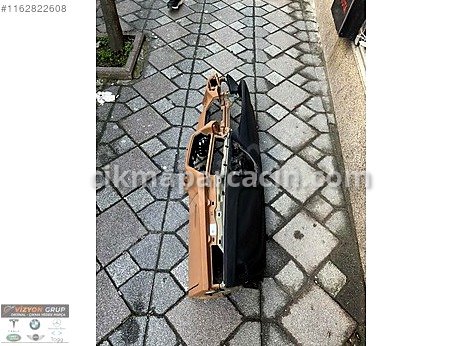 BMW 5 Serisi Torpido çıkma parça