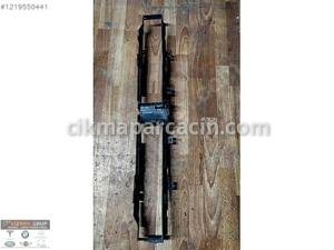 BMW 5 SERİSİ G30 PANEL HAVA KANALI ORJİNAL 7359838