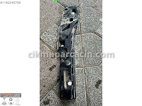 BMW 5 Serisi Tampon Braketi çıkma parça