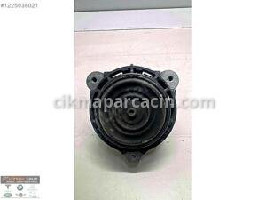BMW 5 SERİSİ G30 SAĞ MOTOR KULAGI ORJİNAL 6860496