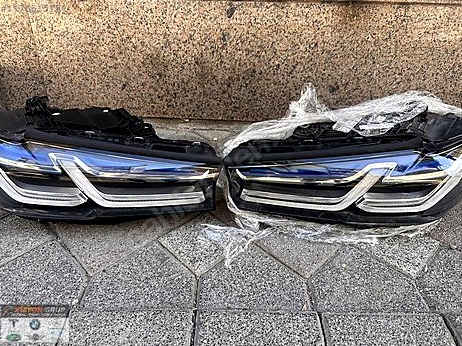 BMW 5 Serisi Sağ Ön Far çıkma parça