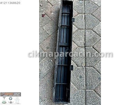 BMW 5 Serisi Panjur çıkma parça
