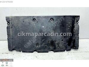 BMW 5 SERİSİ G60 MOTOR ALT MUHAFAZA ORJİNAL 5175 5A1CC79