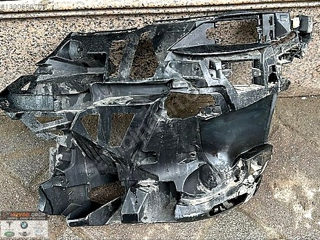BMW 5 Serisi Tampon Braketi çıkma parça