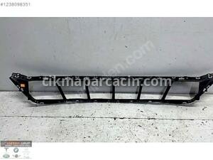 BMW 5 SERİSİ G60 ÖN TAMPON ORTA IZGARA 51118084629 8084629