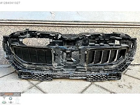 BMW 5 Serisi Panjur çıkma parça