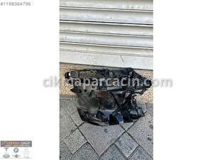 BMW 5 SERİSİ G60 SAĞ ÖN TAMPON BRAKETİ ORJ ÇIKMA 51118084656