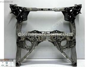 BMW 5 SERİ G30 MOTOR ALT TRAVERS ORJİNAL HATASIZ 6861106