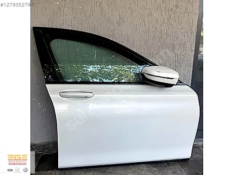 BMW 1 Serisi Sağ Ön Kapı çıkma parça - EGE OTOMOTİV ORJİNAL ÇIKMA YEDEK PARÇA Bursa
