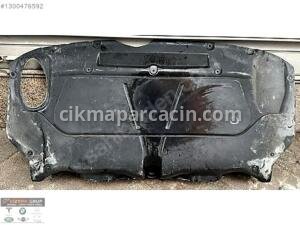 BMW 7 SERİSİ G70 9498269 MOTOR ALT MUHAFAZA ORJINAL ÇIKMA