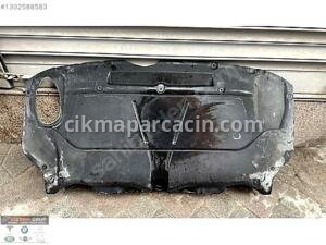 BMW 7 SERİSİ G70 ARKA TAMPON ALT MUHAFAZA 51759498270 5A67A70
