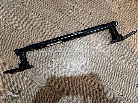 BMW 7 Serisi Kaput çıkma parça
