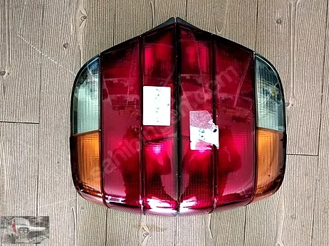 BMW 7 Serisi Sol Arka Stop çıkma parça - DEVRİM OTOMOTİV YEDEK PARÇA & AKSESUAR Sakarya