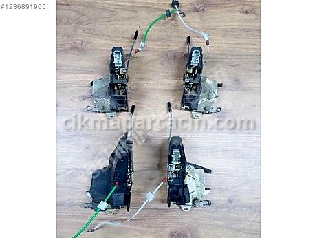 BMW 5 Serisi Kapı Kilidi çıkma parça