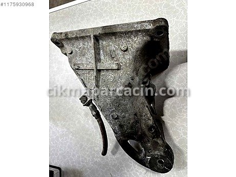 BMW 3 Serisi Motor Takozu & Kulağı çıkma parça