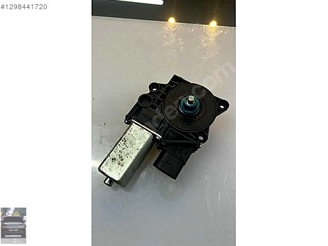 BMW 3 Serisi Cam Motoru çıkma parça