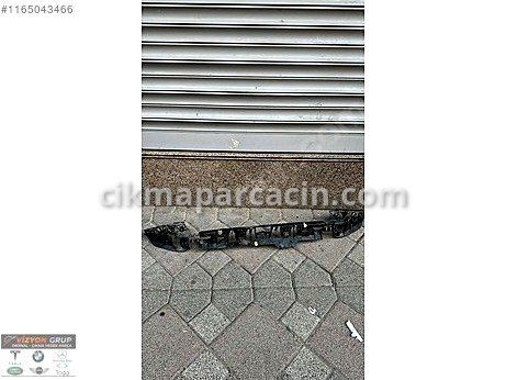 BMW 1 Serisi Tampon Braketi çıkma parça