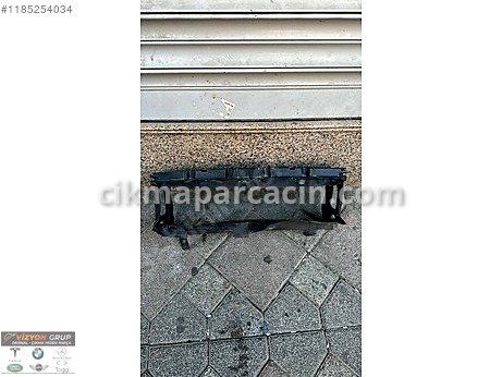 BMW 2 Serisi Ön Maske çıkma parça